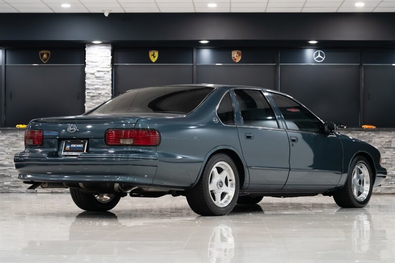 1995 Chevrolet Impala SS - Photo 6 - Neptune City, NJ 07753