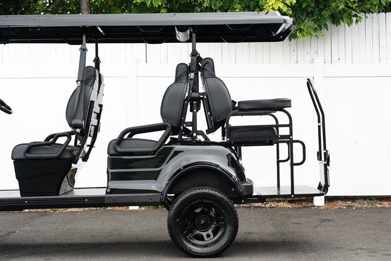 2025 EPIC E60L   - Photo 8 - Neptune City, NJ 07753