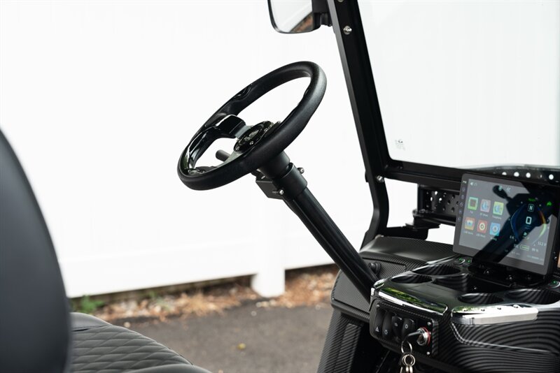 2025 EPIC E60L   - Photo 11 - Neptune City, NJ 07753