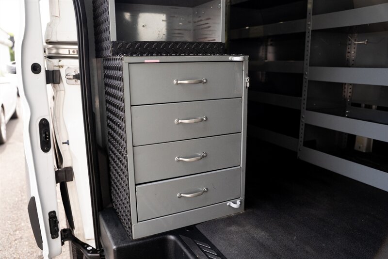 2017 Ford Transit 350 - Photo 21 - Neptune City, NJ 07753