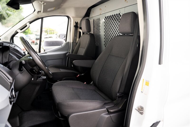 2017 Ford Transit 350 - Photo 13 - Neptune City, NJ 07753