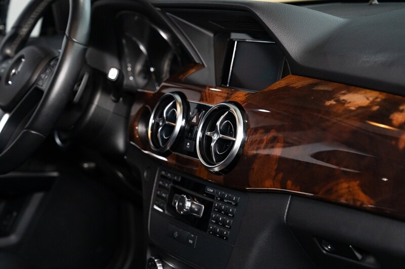 2013 Mercedes-Benz GLK GLK 350 4MATIC - Photo 18 - Neptune City, NJ 07753