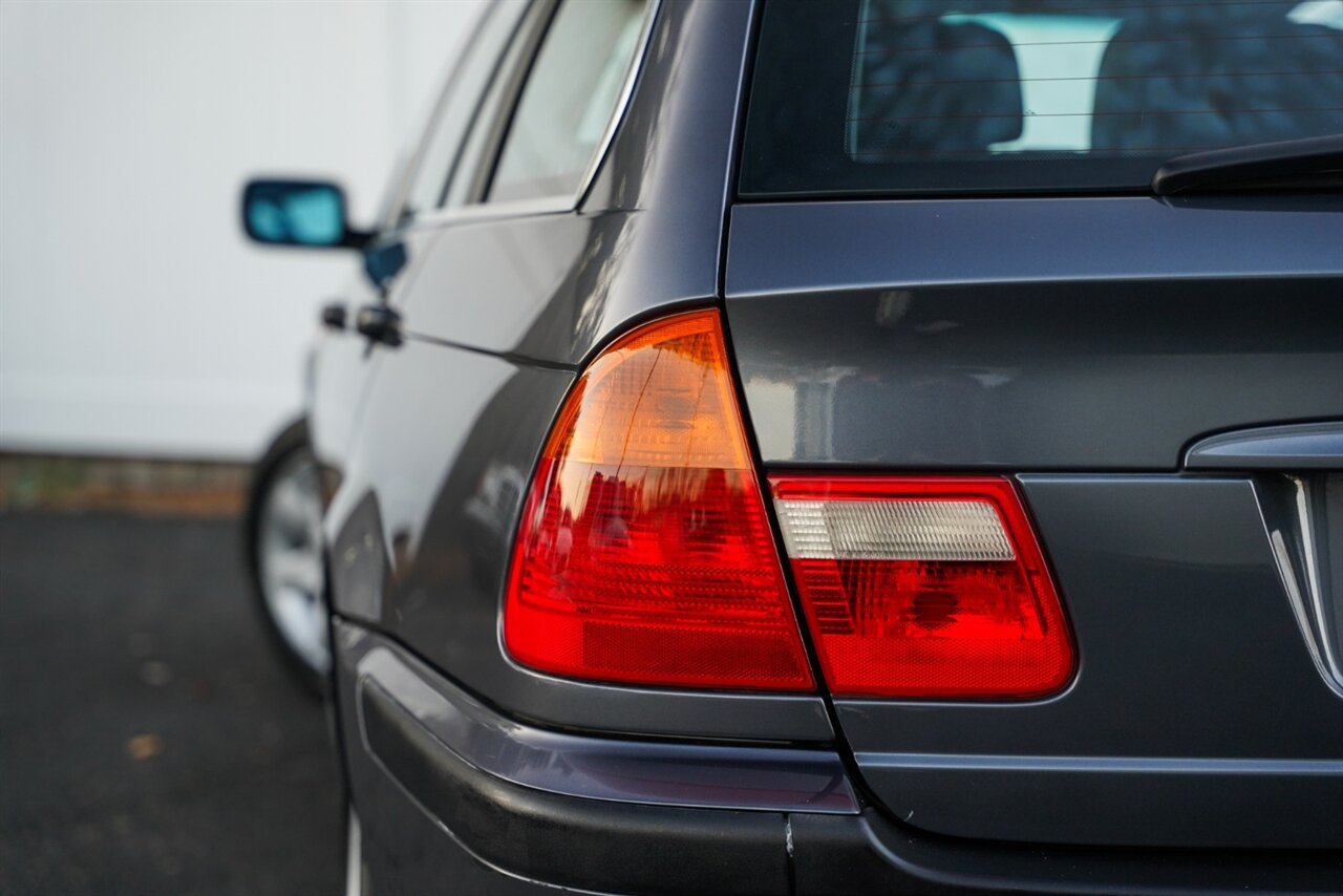 2002 BMW 3 Series 325i   - Photo 42 - Neptune City, NJ 07753