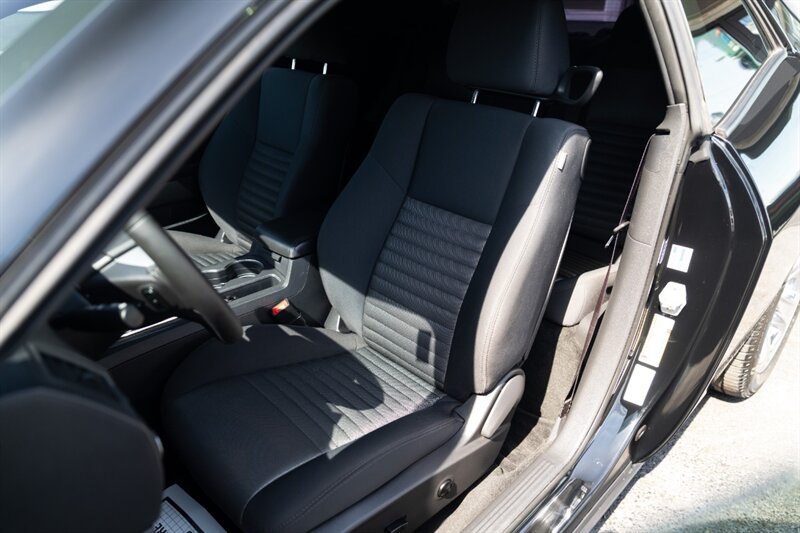 2014 Dodge Challenger R/T   - Photo 11 - Neptune City, NJ 07753