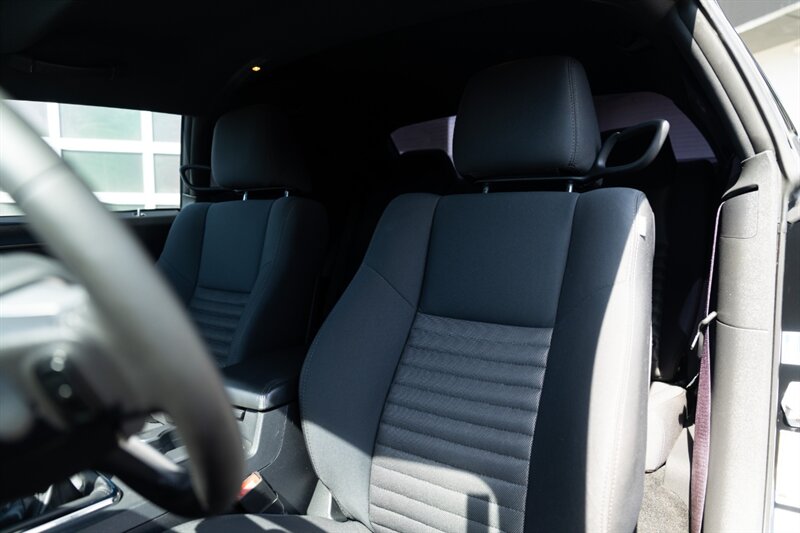 2014 Dodge Challenger R/T   - Photo 18 - Neptune City, NJ 07753