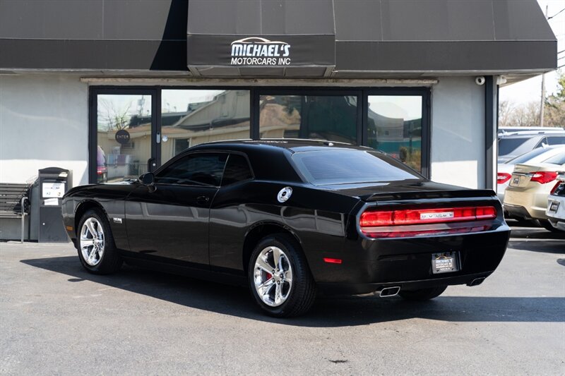 2014 Dodge Challenger R/T   - Photo 3 - Neptune City, NJ 07753