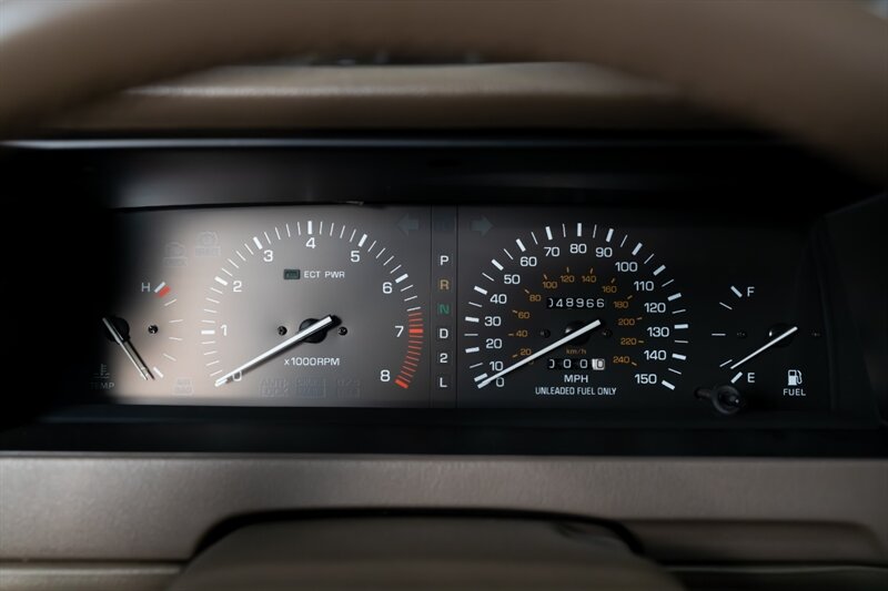 1990 Lexus ES 250 - Photo 24 - Neptune City, NJ 07753