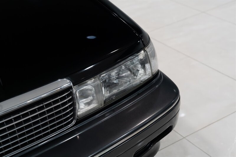 1990 Lexus ES 250 - Photo 30 - Neptune City, NJ 07753