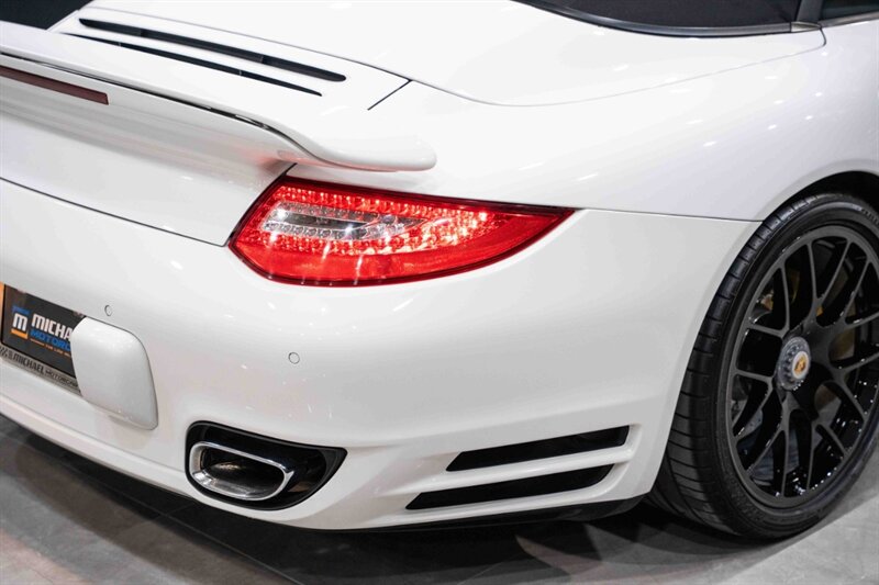 2011 Porsche 911 Turbo S   - Photo 20 - Neptune City, NJ 07753