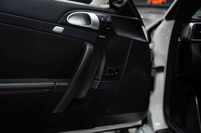 2011 Porsche 911 Turbo S   - Photo 57 - Neptune City, NJ 07753