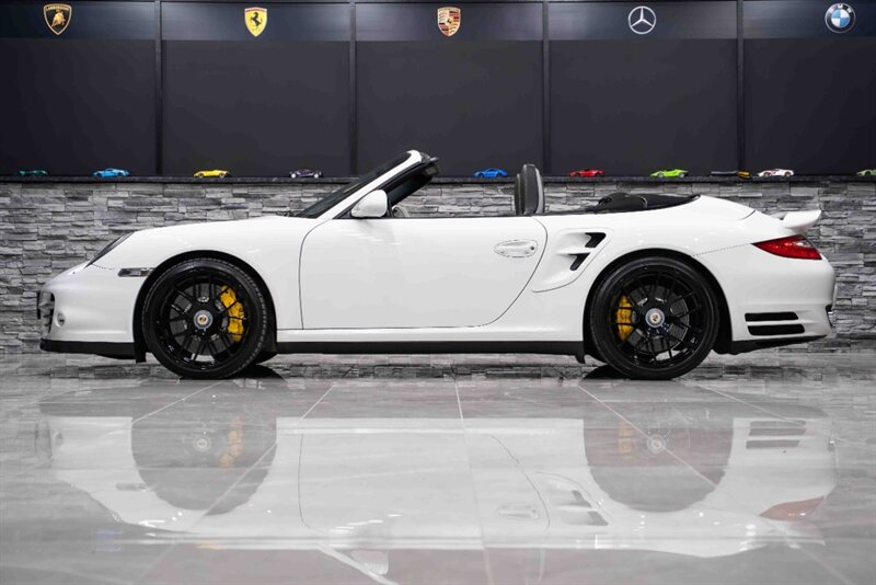 2011 Porsche 911 Turbo S   - Photo 39 - Neptune City, NJ 07753