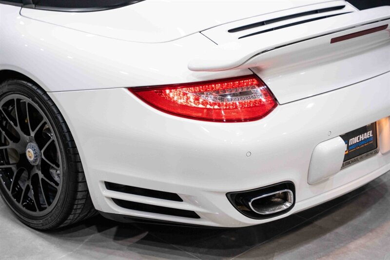 2011 Porsche 911 Turbo S   - Photo 19 - Neptune City, NJ 07753