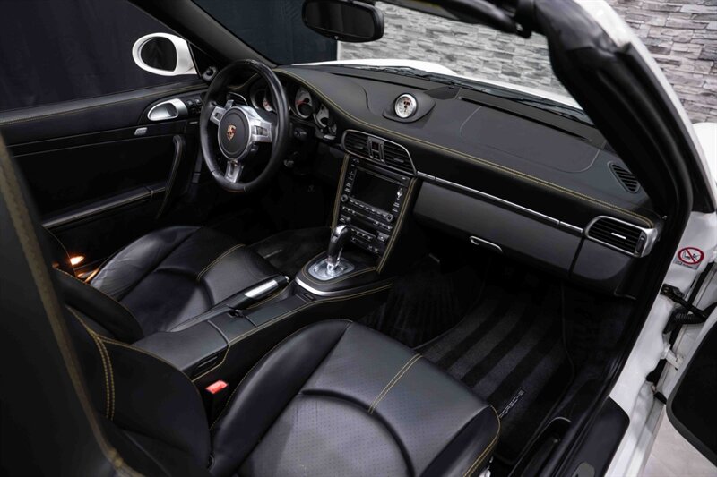 2011 Porsche 911 Turbo S   - Photo 50 - Neptune City, NJ 07753