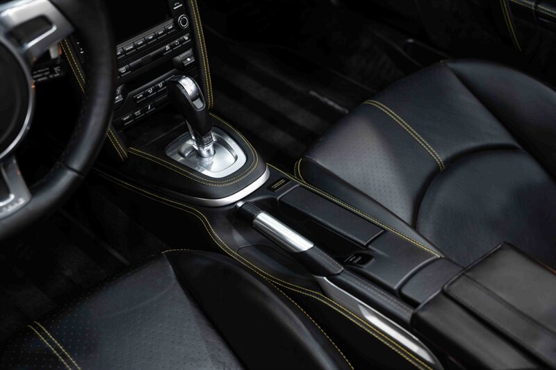 2011 Porsche 911 Turbo S   - Photo 43 - Neptune City, NJ 07753
