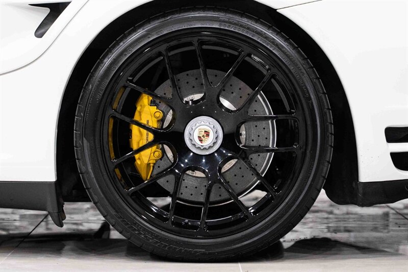 2011 Porsche 911 Turbo S   - Photo 70 - Neptune City, NJ 07753