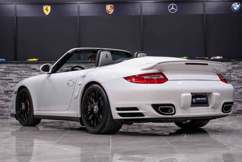 2011 Porsche 911 Turbo S   - Photo 36 - Neptune City, NJ 07753