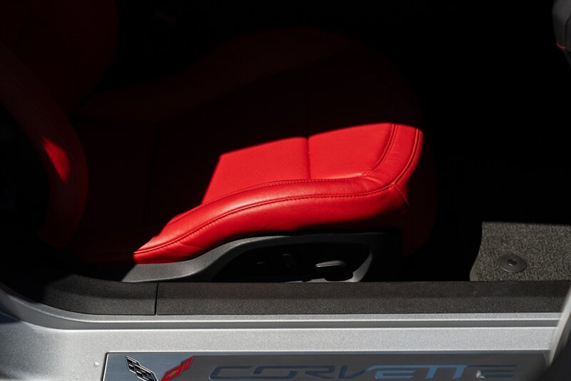2015 Chevrolet Corvette Z06   - Photo 16 - Neptune City, NJ 07753