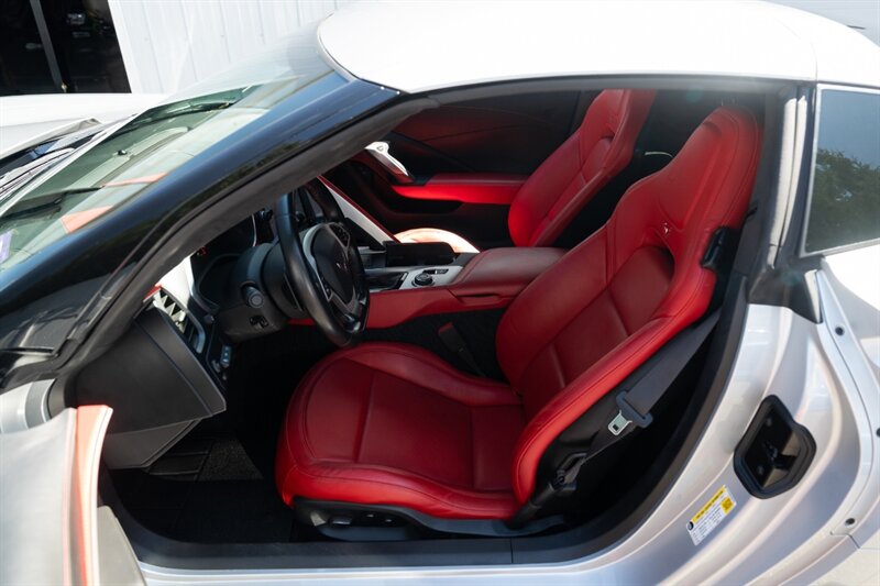 2015 Chevrolet Corvette Stingray 3LZ Z06 photo 12