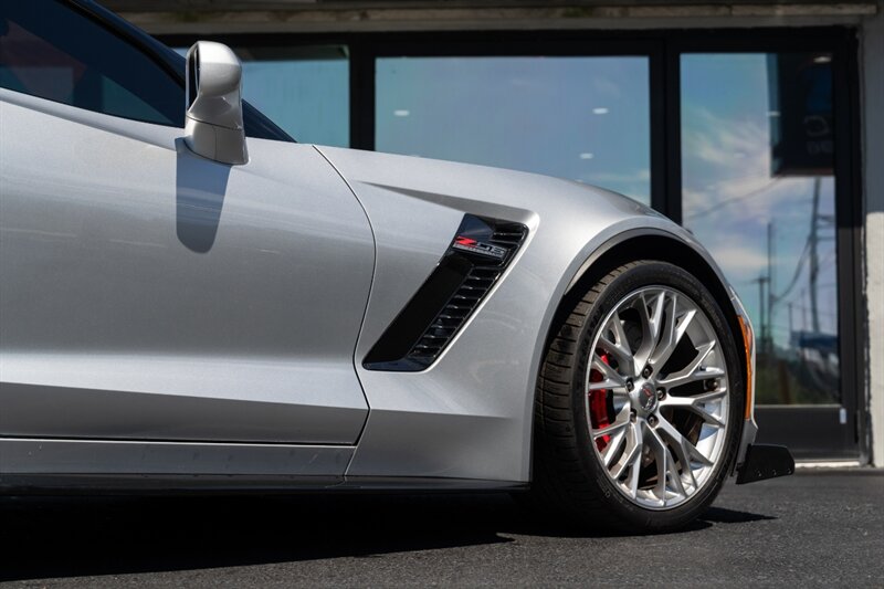 2015 Chevrolet Corvette Stingray 3LZ Z06 photo 38