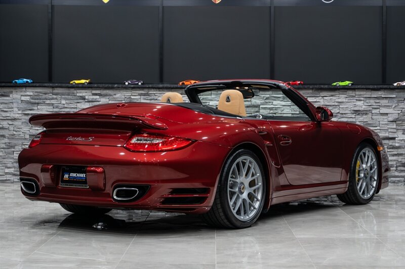 2011 Porsche 911 Turbo S  1 of 1 Turbo S Cabriolet - Photo 6 - Neptune City, NJ 07753