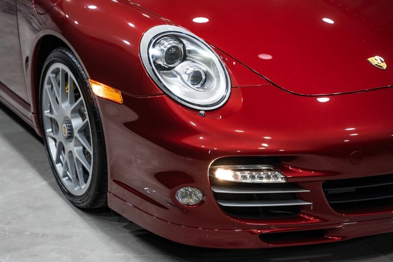2011 Porsche 911 Turbo S  1 of 1 Turbo S Cabriolet - Photo 83 - Neptune City, NJ 07753