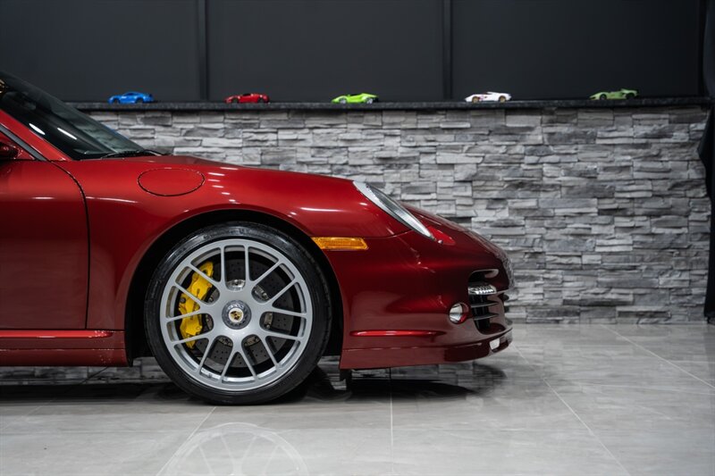 2011 Porsche 911 Turbo S  1 of 1 Turbo S Cabriolet - Photo 74 - Neptune City, NJ 07753