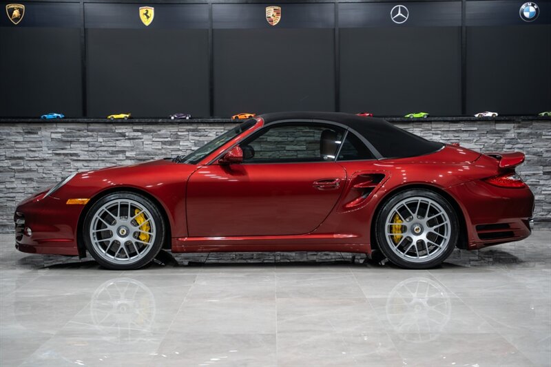 2011 Porsche 911 Turbo S  1 of 1 Turbo S Cabriolet - Photo 13 - Neptune City, NJ 07753