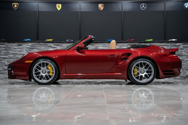 2011 Porsche 911 Turbo S  1 of 1 Turbo S Cabriolet - Photo 3 - Neptune City, NJ 07753