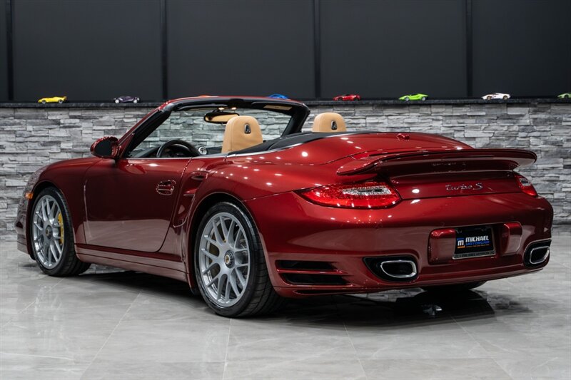 2011 Porsche 911 Turbo S  1 of 1 Turbo S Cabriolet - Photo 4 - Neptune City, NJ 07753