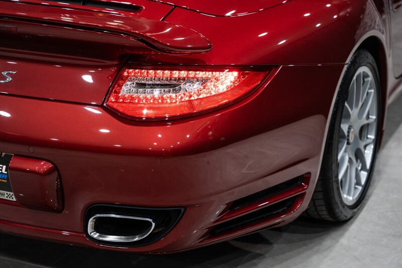 2011 Porsche 911 Turbo S  1 of 1 Turbo S Cabriolet - Photo 86 - Neptune City, NJ 07753
