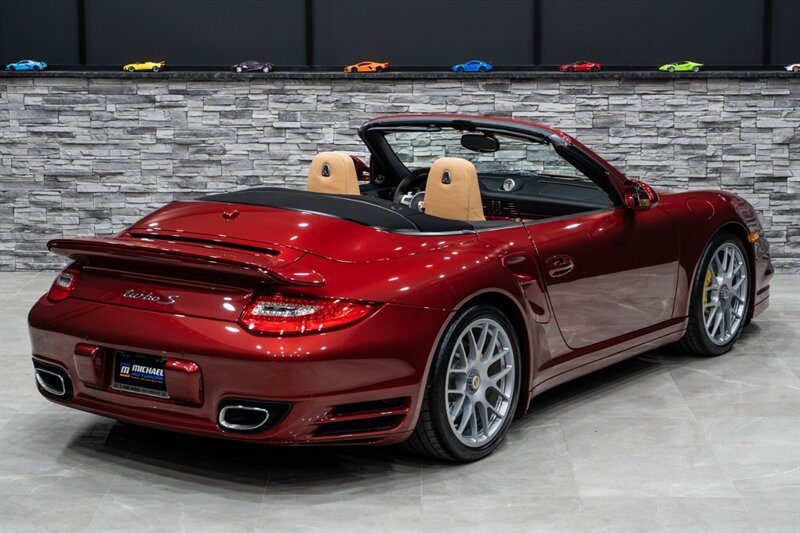 2011 Porsche 911 Turbo S  1 of 1 Turbo S Cabriolet - Photo 68 - Neptune City, NJ 07753
