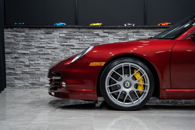 2011 Porsche 911 Turbo S  1 of 1 Turbo S Cabriolet - Photo 75 - Neptune City, NJ 07753