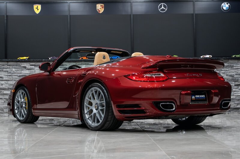 2011 Porsche 911 Turbo S  1 of 1 Turbo S Cabriolet - Photo 63 - Neptune City, NJ 07753