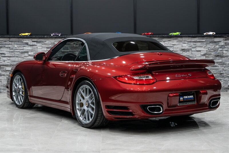 2011 Porsche 911 Turbo S  1 of 1 Turbo S Cabriolet - Photo 14 - Neptune City, NJ 07753