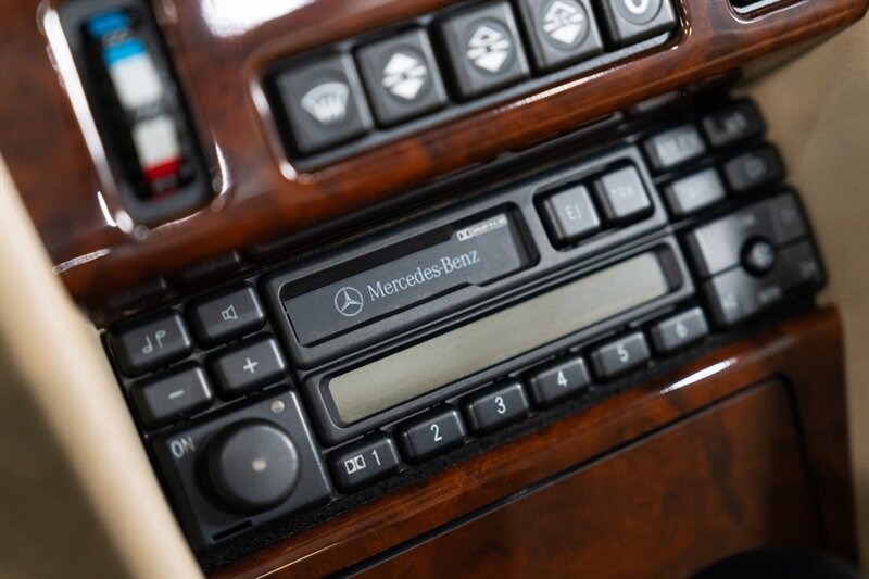 1994 Mercedes-Benz E 320   - Photo 34 - Neptune City, NJ 07753