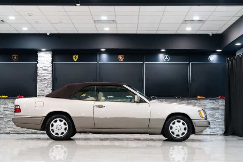 1994 Mercedes-Benz E 320   - Photo 36 - Neptune City, NJ 07753