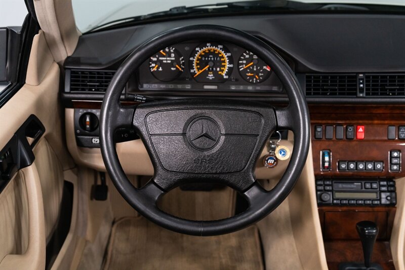 1994 Mercedes-Benz E 320   - Photo 12 - Neptune City, NJ 07753