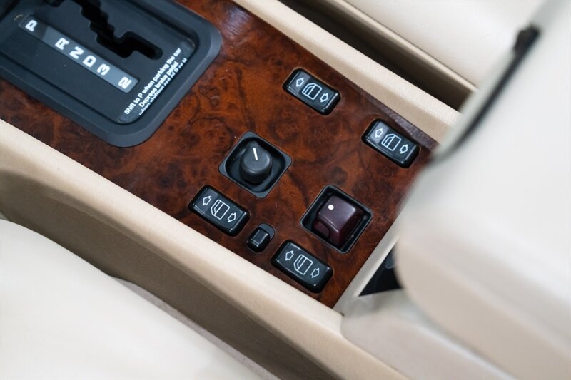 1994 Mercedes-Benz E 320   - Photo 33 - Neptune City, NJ 07753