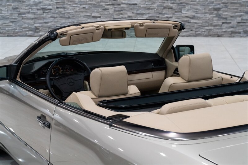 1994 Mercedes-Benz E 320   - Photo 19 - Neptune City, NJ 07753