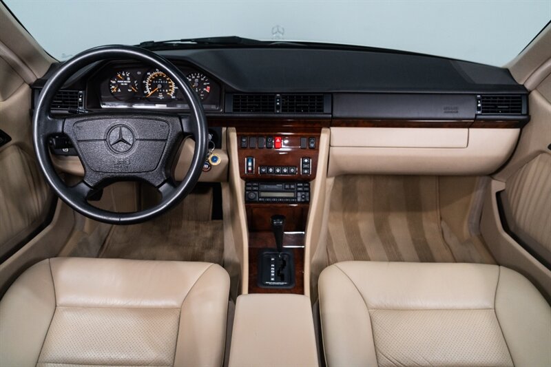 1994 Mercedes-Benz E 320   - Photo 2 - Neptune City, NJ 07753