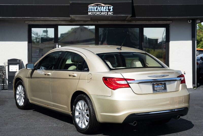 2011 Chrysler 200 Touring - Photo 27 - Neptune City, NJ 07753