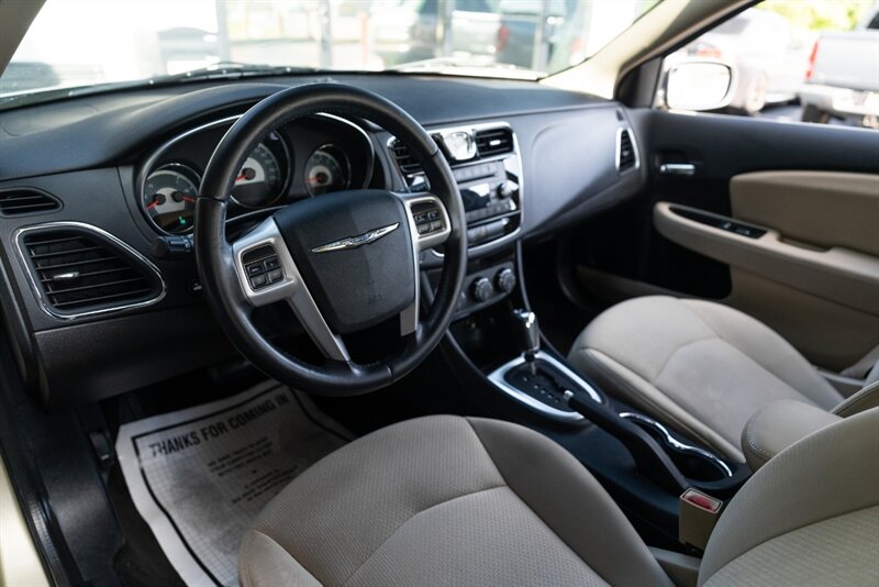 2011 Chrysler 200 Touring - Photo 11 - Neptune City, NJ 07753