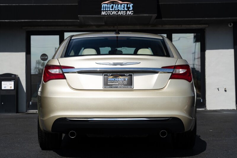2011 Chrysler 200 Touring - Photo 5 - Neptune City, NJ 07753