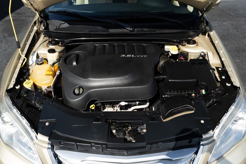 2011 Chrysler 200 Touring - Photo 24 - Neptune City, NJ 07753