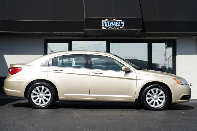 2011 Chrysler 200 Touring - Photo 7 - Neptune City, NJ 07753
