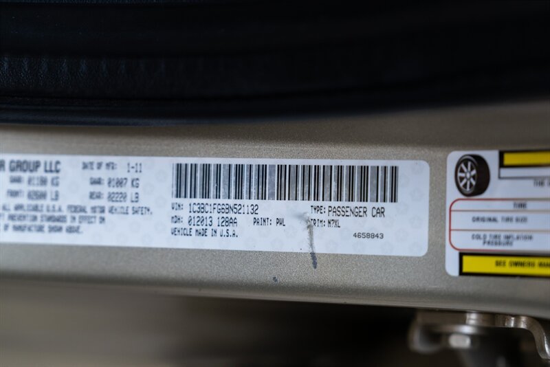 2011 Chrysler 200 Touring - Photo 21 - Neptune City, NJ 07753