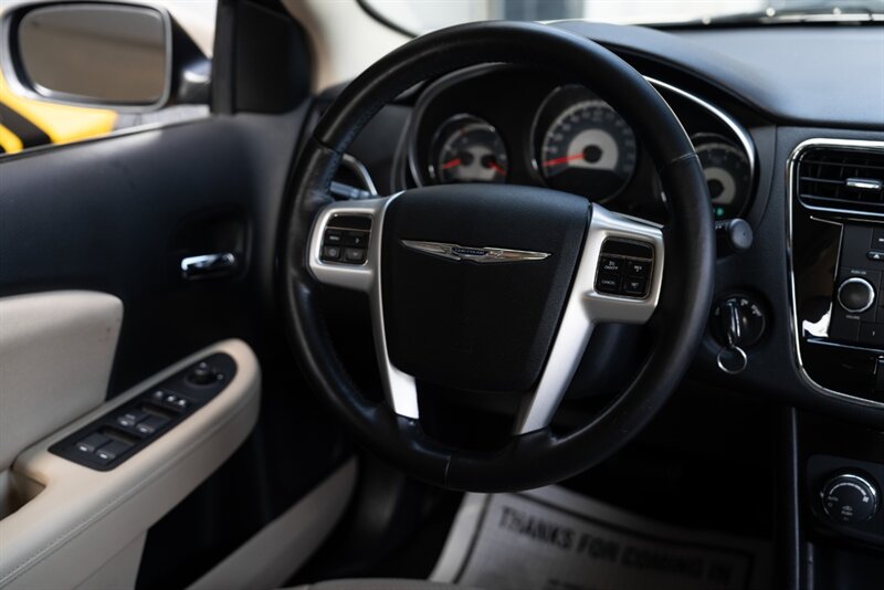 2011 Chrysler 200 Touring - Photo 18 - Neptune City, NJ 07753