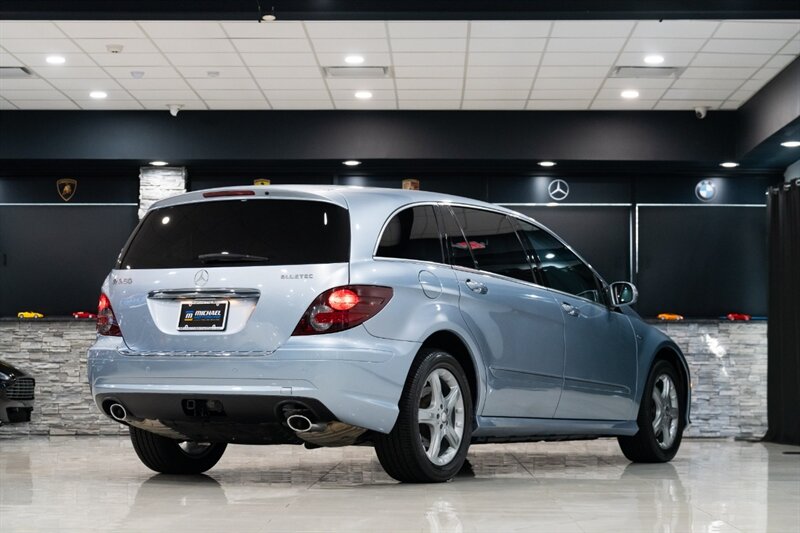 2010 Mercedes-Benz R 350 BlueTEC   - Photo 5 - Neptune City, NJ 07753