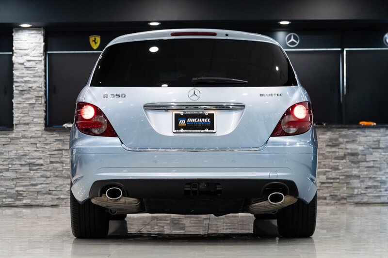 2010 Mercedes-Benz R 350 BlueTEC   - Photo 4 - Neptune City, NJ 07753