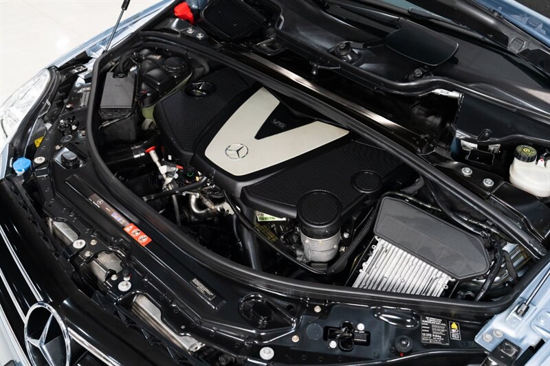 2010 Mercedes-Benz R 350 BlueTEC   - Photo 21 - Neptune City, NJ 07753